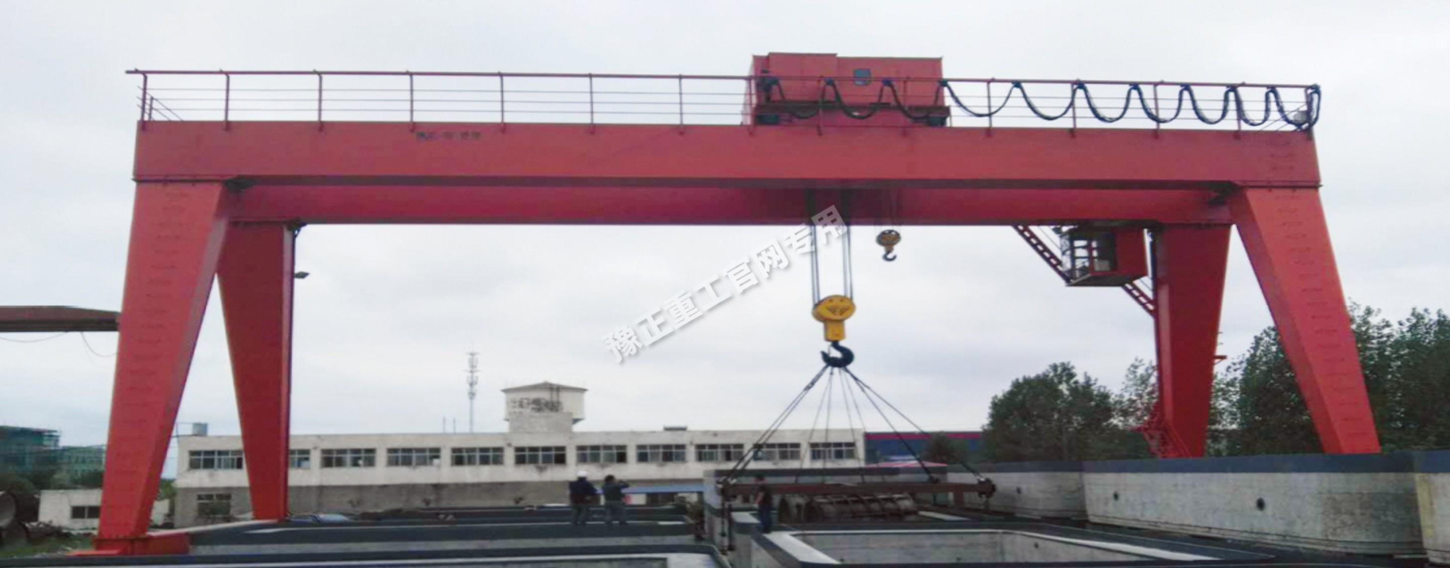 MG通用門(mén)式起重機(jī)(全包廂)